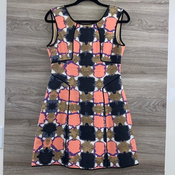Tibi Dresses & Skirts - Tibi peach black white mini shift a-line dress